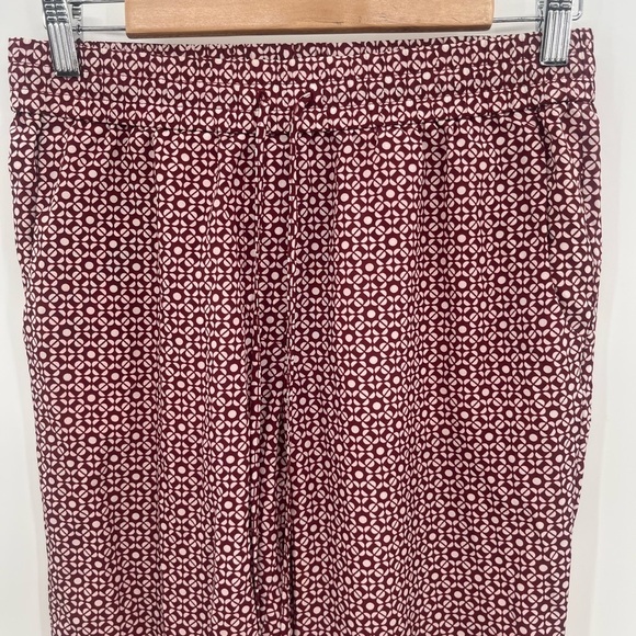 J Crew 6 Burgundy Cream Geometric Pattern Pull On Pants - Picture 2 of 10